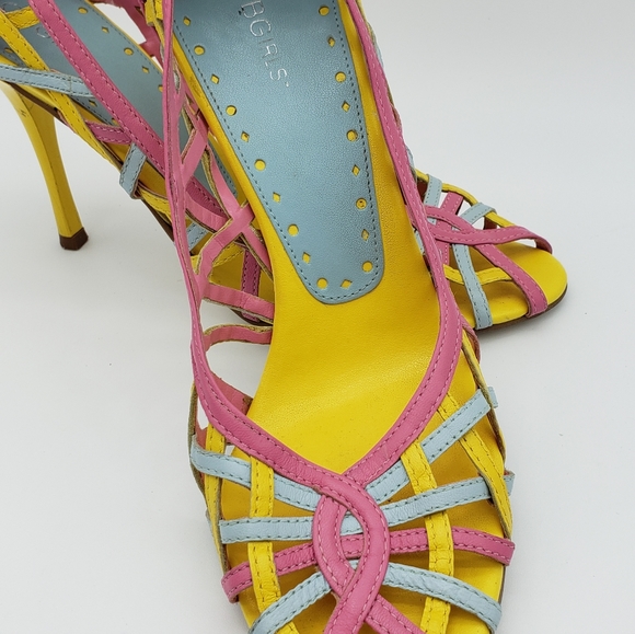 BCBGirls heels sz 8 1/2 - Picture 2 of 12